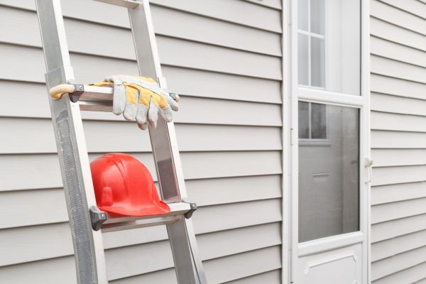 Cost of Home Siding Replacement in Independence