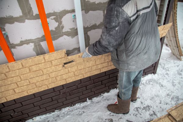 Veneer Siding Installation in Independence