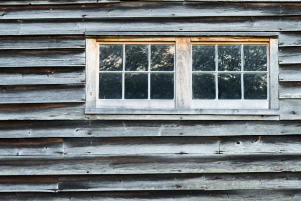Barn Wood Siding Installation in Independence