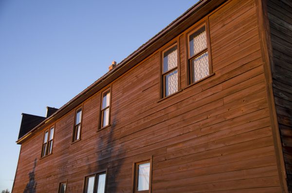 Cost of Wood Plank Siding Installation in Independence