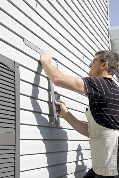 Cost of Vinyl Siding Service in Independence